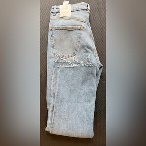 NWT ZARA MID-RISE CROP FLARE DENIM SIZE 4